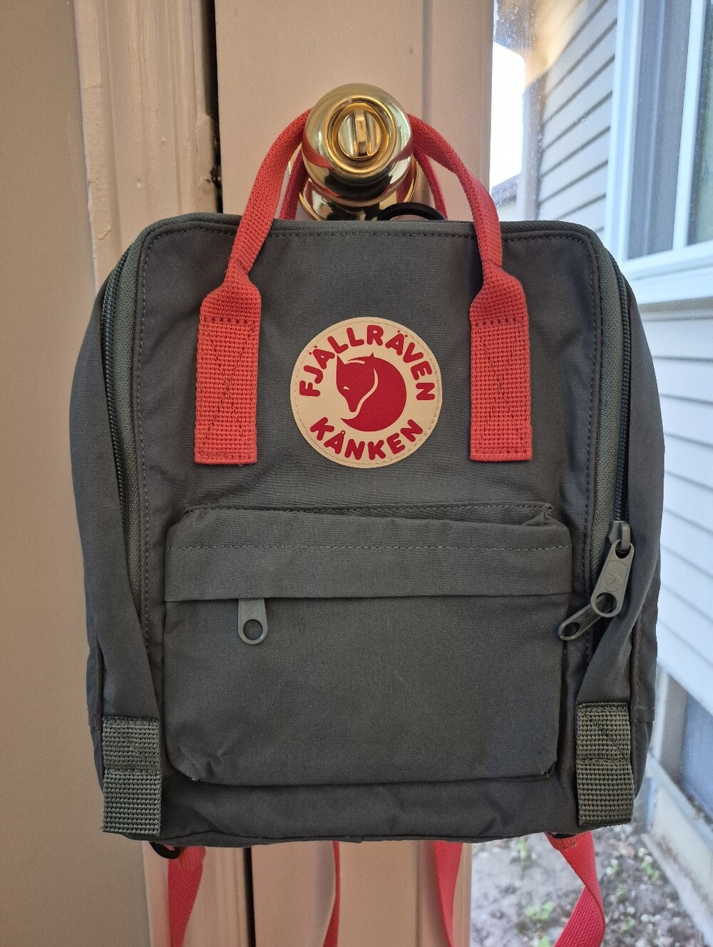 Fjallraven kanken mini backpack